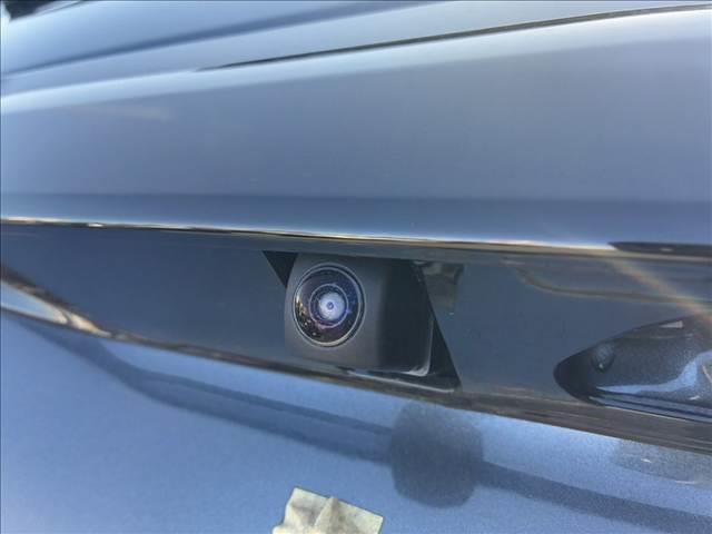 Ｎ－ＢＯＸカスタム Ｌ　スタイル＋ブラック　Ｈｏｎｄａ　ＳＥＮＳＩＮＧ　ナビ・バックカメラ　スマートキー　両側電動スライドドア　アイドリングストップ　ＥＴＣ　ＥＣＳ　クリアランスソナー　ドライブレコーダー　ＬＥＤヘッドライト（5枚目）