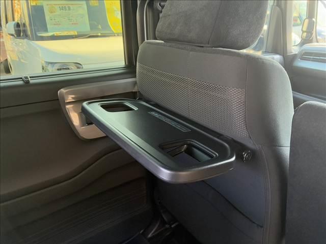 Ｎ－ＢＯＸカスタム Ｌ　スタイル＋ブラック　Ｈｏｎｄａ　ＳＥＮＳＩＮＧ　ナビ・バックカメラ　スマートキー　両側電動スライドドア　アイドリングストップ　ＥＴＣ　ＥＣＳ　クリアランスソナー　ドライブレコーダー　ＬＥＤヘッドライト（17枚目）