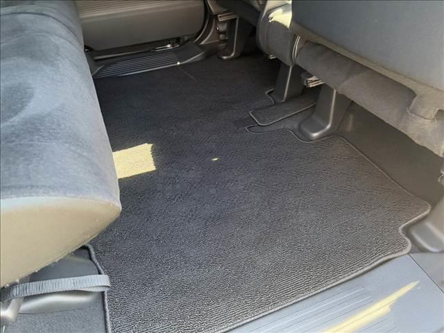 Ｎ－ＢＯＸカスタム Ｌ　スタイル＋ブラック　Ｈｏｎｄａ　ＳＥＮＳＩＮＧ　ナビ・バックカメラ　スマートキー　両側電動スライドドア　アイドリングストップ　ＥＴＣ　ＥＣＳ　クリアランスソナー　ドライブレコーダー　ＬＥＤヘッドライト（20枚目）