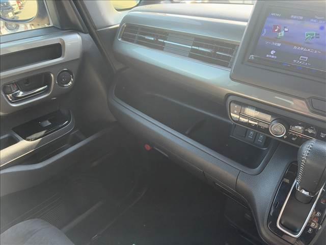 Ｎ－ＢＯＸカスタム Ｌ　スタイル＋ブラック　Ｈｏｎｄａ　ＳＥＮＳＩＮＧ　ナビ・バックカメラ　スマートキー　両側電動スライドドア　アイドリングストップ　ＥＴＣ　ＥＣＳ　クリアランスソナー　ドライブレコーダー　ＬＥＤヘッドライト（32枚目）