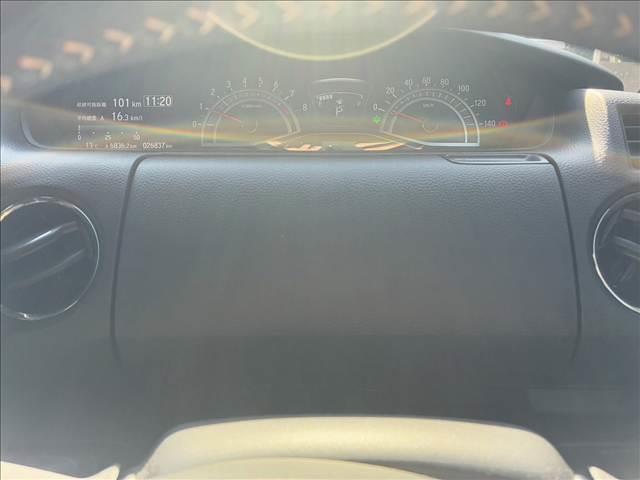 Ｎ－ＢＯＸカスタム Ｌ　スタイル＋ブラック　Ｈｏｎｄａ　ＳＥＮＳＩＮＧ　ナビ・バックカメラ　スマートキー　両側電動スライドドア　アイドリングストップ　ＥＴＣ　ＥＣＳ　クリアランスソナー　ドライブレコーダー　ＬＥＤヘッドライト（35枚目）