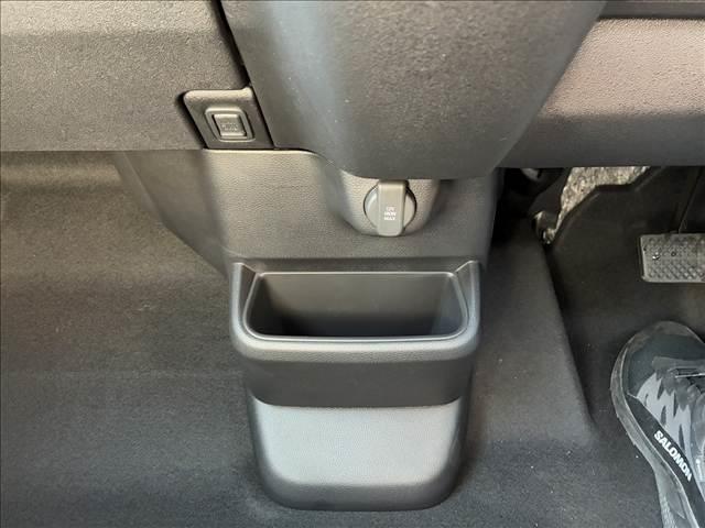 Ｎ－ＢＯＸカスタム ベースグレード　Ｈｏｎｄａ　ＳＥＮＳＩＮＧ　両側スライド片側電動ドア　スマートキー　シートヒーター　ＡＣＣ　ＥＣＳ　ＬＥＤヘッドライト（29枚目）