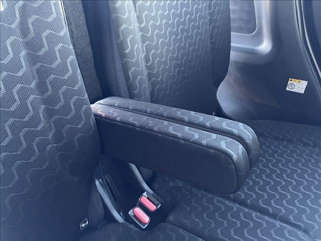 スペーシアギア ハイブリッドＸＺ　両側電動スライドドア　衝突被害軽減ブレーキ　スマートキー　車線逸脱防止装置　クリアランスソナー　アイドリングストップ　ＥＣＳ　ＡＣＣ　ＬＥＤヘッドライト（13枚目）