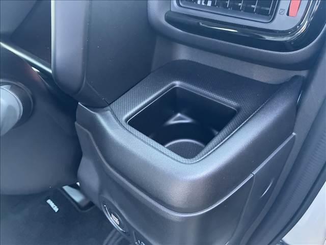 スペーシアギア ハイブリッドＸＺ　両側電動スライドドア　衝突被害軽減ブレーキ　スマートキー　車線逸脱防止装置　クリアランスソナー　アイドリングストップ　ＥＣＳ　ＡＣＣ　ＬＥＤヘッドライト（46枚目）