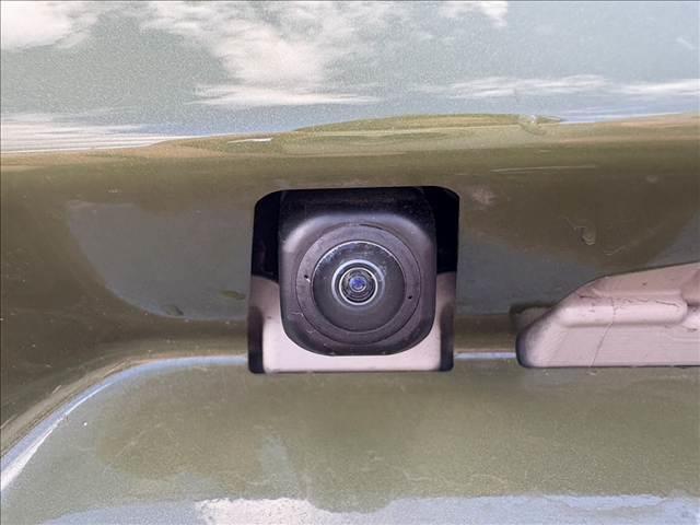 タント ファンクロス　両側電動スライドドア　スマートキー　衝突被害軽減ブレーキ　ＥＣＳ　アイドリングストップ　クリアランスソナー　シートヒーター　ＣＤプレーヤー　ＬＥＤヘッドライト（10枚目）