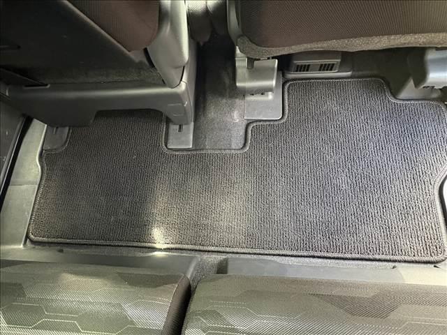 タント ファンクロス　両側電動スライドドア　スマートキー　衝突被害軽減ブレーキ　ＥＣＳ　アイドリングストップ　クリアランスソナー　シートヒーター　ＣＤプレーヤー　ＬＥＤヘッドライト（16枚目）