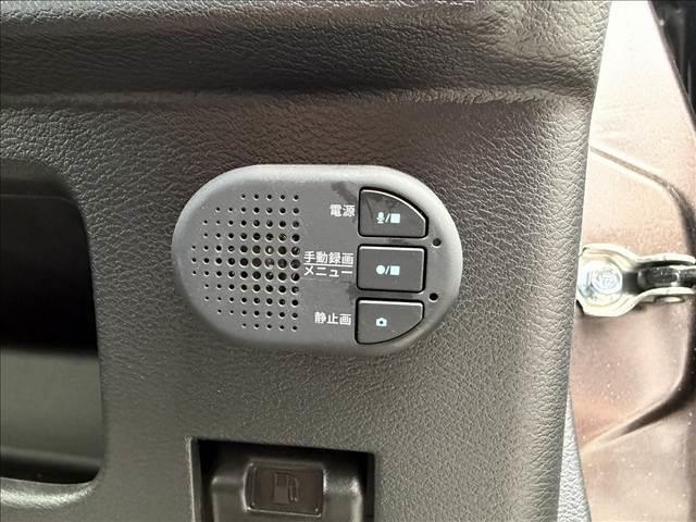 デイズ Ｘ　衝突被害軽減ブレーキ　バックカメラ　スマートキー　クリアランスソナー　アイドリングストップ　ドライブレコーダー　ＣＤプレーヤー（20枚目）