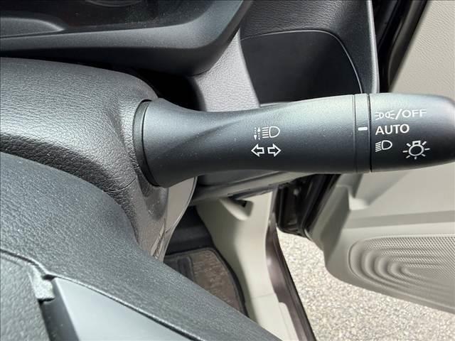 デイズ Ｘ　衝突被害軽減ブレーキ　バックカメラ　スマートキー　クリアランスソナー　アイドリングストップ　ドライブレコーダー　ＣＤプレーヤー（24枚目）