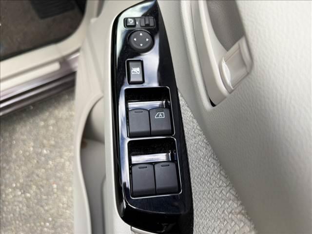 デイズ Ｘ　衝突被害軽減ブレーキ　バックカメラ　スマートキー　クリアランスソナー　アイドリングストップ　ドライブレコーダー　ＣＤプレーヤー（25枚目）