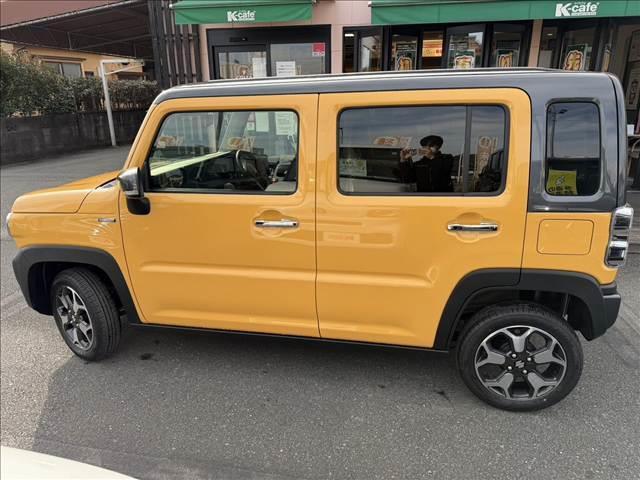 ハスラー ハイブリッドＸ　衝突被害軽減ブレーキ　車線逸脱防止装置　スマートキー　クリアランスソナー　アイドリングストップ　ＡＣＣ　ＥＣＳ　シートヒーター　ＬＥＤヘッドライト（8枚目）