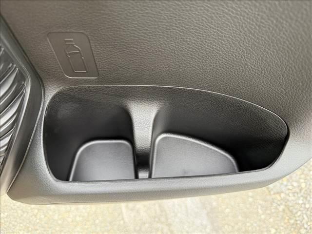 ハスラー ハイブリッドＸ　衝突被害軽減ブレーキ　車線逸脱防止装置　スマートキー　クリアランスソナー　アイドリングストップ　ＡＣＣ　ＥＣＳ　シートヒーター　ＬＥＤヘッドライト（17枚目）