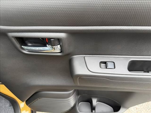 ハスラー ハイブリッドＸ　衝突被害軽減ブレーキ　車線逸脱防止装置　スマートキー　クリアランスソナー　アイドリングストップ　ＡＣＣ　ＥＣＳ　シートヒーター　ＬＥＤヘッドライト（18枚目）