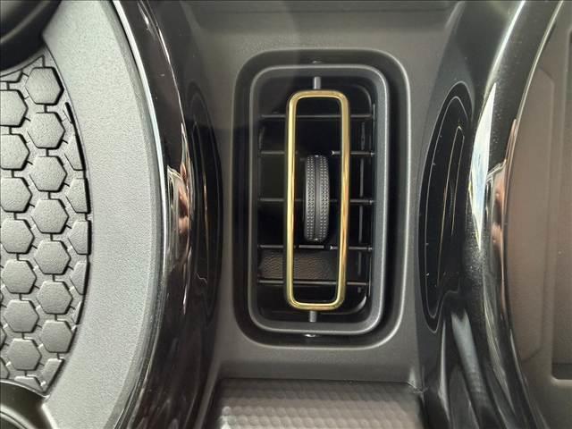 ハスラー ハイブリッドＸ　衝突被害軽減ブレーキ　車線逸脱防止装置　スマートキー　クリアランスソナー　アイドリングストップ　ＡＣＣ　ＥＣＳ　シートヒーター　ＬＥＤヘッドライト（32枚目）