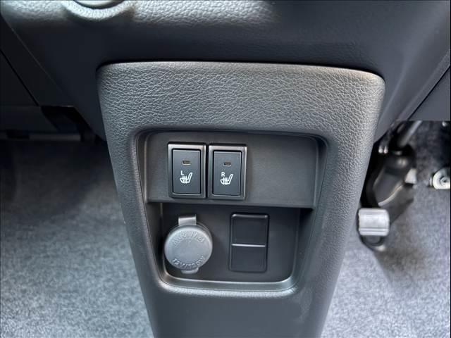 ハスラー ハイブリッドＧ　衝突被害軽減ブレーキ　車線逸脱防止装置　スマートキー　クリアランスソナー　アイドリングストップ　ＡＣＣ　ＥＣＳ　シートヒーター　ＬＥＤヘッドライト（30枚目）