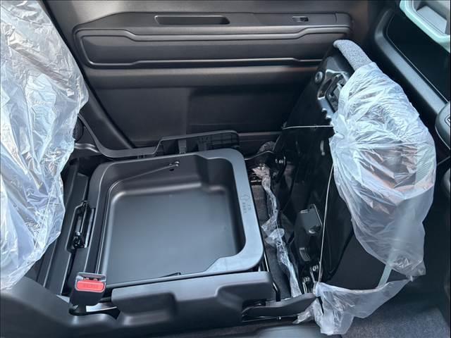 ハスラー ハイブリッドＧ　衝突被害軽減ブレーキ　車線逸脱防止装置　スマートキー　クリアランスソナー　アイドリングストップ　ＡＣＣ　ＥＣＳ　シートヒーター　ＬＥＤヘッドライト（33枚目）