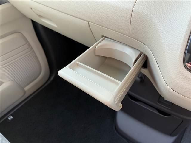 Ｎ－ＢＯＸ Ｇ・Ｌホンダセンシング　純正フルセグナビＢｌｕｅｔｏｏｔｈ付　バックカメラ　両側スライド片側電動ドア　スマートキー　ＥＴＣ　ＥＣＳ　アイドリングストップ　ＬＥＤヘッドライト　ドライブレコーダー　スタッドレスタイヤ付（33枚目）