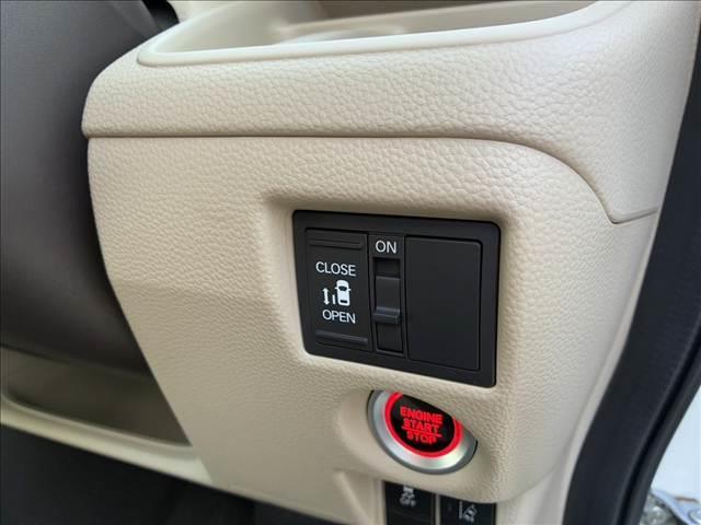 Ｎ－ＢＯＸ Ｇ・Ｌホンダセンシング　純正フルセグナビＢｌｕｅｔｏｏｔｈ付　バックカメラ　両側スライド片側電動ドア　スマートキー　ＥＴＣ　ＥＣＳ　アイドリングストップ　ＬＥＤヘッドライト　ドライブレコーダー　スタッドレスタイヤ付（42枚目）