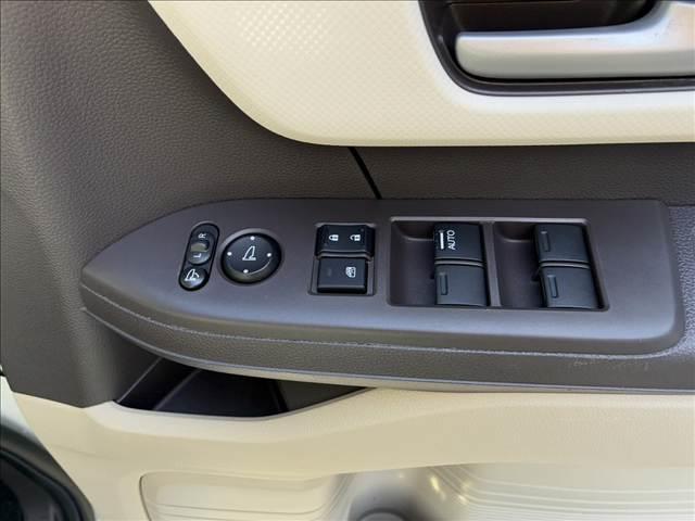 Ｎ－ＢＯＸ Ｇ・Ｌホンダセンシング　純正フルセグナビＢｌｕｅｔｏｏｔｈ付　バックカメラ　両側スライド片側電動ドア　スマートキー　ＥＴＣ　ＥＣＳ　アイドリングストップ　ＬＥＤヘッドライト　ドライブレコーダー　スタッドレスタイヤ付（52枚目）