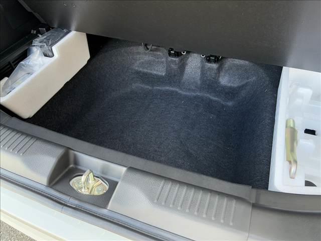 ソリオバンディット ハイブリッドＭＶ　純正フルセグナビ　バックカメラ　スマートキー　両側電動スライドドア　衝突被害軽減ブレーキ　車線逸脱防止装置　クリアランスソナー　ＥＣＳ　シートヒーター　ＬＥＤヘッドライト（10枚目）