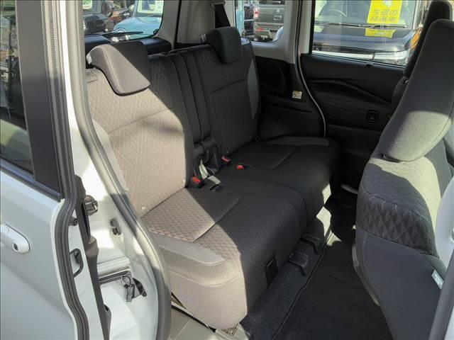 ソリオバンディット ハイブリッドＭＶ　純正フルセグナビ　バックカメラ　スマートキー　両側電動スライドドア　衝突被害軽減ブレーキ　車線逸脱防止装置　クリアランスソナー　ＥＣＳ　シートヒーター　ＬＥＤヘッドライト（15枚目）