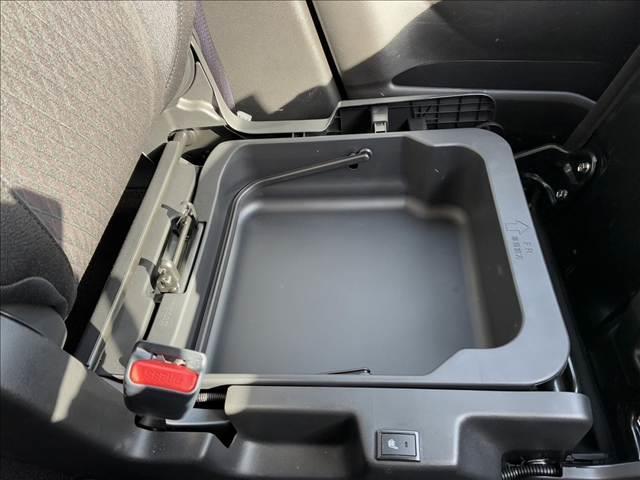 ソリオバンディット ハイブリッドＭＶ　純正フルセグナビ　バックカメラ　スマートキー　両側電動スライドドア　衝突被害軽減ブレーキ　車線逸脱防止装置　クリアランスソナー　ＥＣＳ　シートヒーター　ＬＥＤヘッドライト（63枚目）