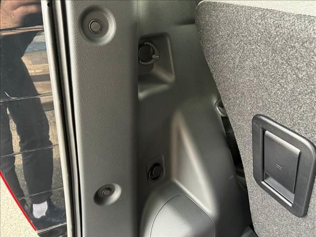 タント Ｘ　両側電動スライドドア　スマートキー　衝突被害軽減ブレーキ　アイドリングストップ　クリアランスソナー　ＥＣＳ　ＬＥＤヘッドライト（9枚目）