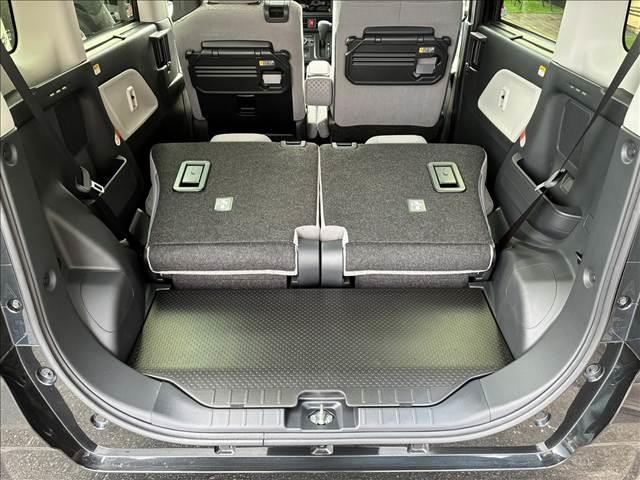 タント Ｘ　両側電動スライドドア　スマートキー　衝突被害軽減ブレーキ　アイドリングストップ　クリアランスソナー　ＥＣＳ　ＬＥＤヘッドライト（10枚目）