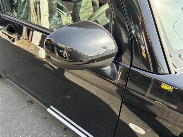 タフト Ｇ　ダーククロムベンチャー　衝突被害軽減ブレーキ　車線逸脱防止装置　スマートキー　クリアランスソナー　アイドリングストップ　ＡＣＣ　ＥＣＳ　シートヒーター　ＬＥＤヘッドライト（8枚目）