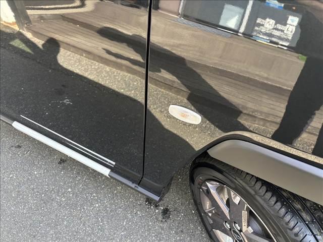 タフト Ｇ　ダーククロムベンチャー　衝突被害軽減ブレーキ　車線逸脱防止装置　スマートキー　クリアランスソナー　アイドリングストップ　ＡＣＣ　ＥＣＳ　シートヒーター　ＬＥＤヘッドライト（12枚目）