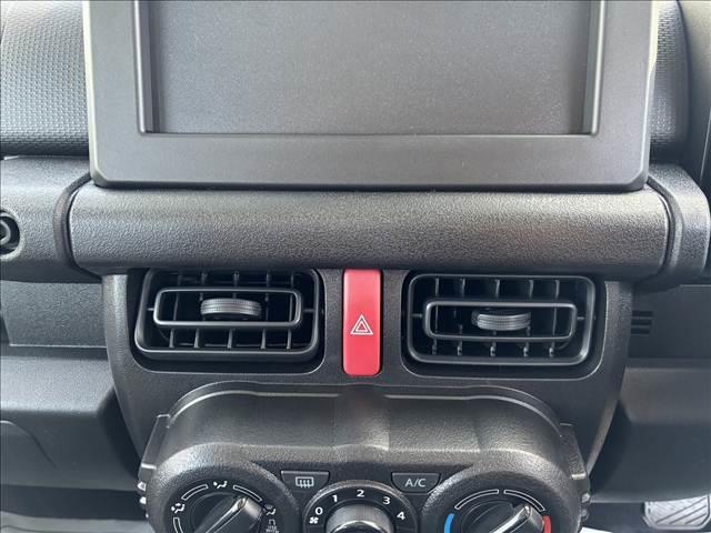 ジムニー ＸＧ　衝突被害軽減ブレーキ　車線逸脱防止装置　クリアランスソナー　ヒルディセントコントロール　アイドリングストップ　ＥＣＳ　ＡＣＣ（13枚目）