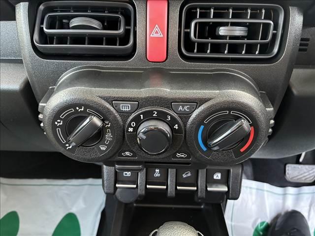 ジムニー ＸＧ　衝突被害軽減ブレーキ　車線逸脱防止装置　クリアランスソナー　ヒルディセントコントロール　アイドリングストップ　ＥＣＳ　ＡＣＣ（14枚目）