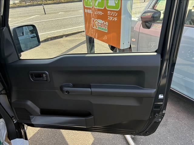 ジムニー ＸＧ　衝突被害軽減ブレーキ　車線逸脱防止装置　クリアランスソナー　ヒルディセントコントロール　アイドリングストップ　ＥＣＳ　ＡＣＣ（32枚目）