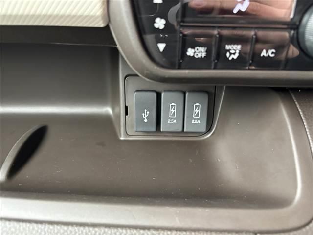 Ｎ－ＢＯＸ Ｌ　Ｈｏｎｄａ　ＳＥＮＳＩＮＧ　ディスプレイオーディオ　バックカメラ　両側スライド片側電動ドア　スマートキー　クリアランスソナー　ＡＣＣ　ＥＣＳ　シートヒーター　アイドリングストップ　ＬＥＤヘッドライト（31枚目）