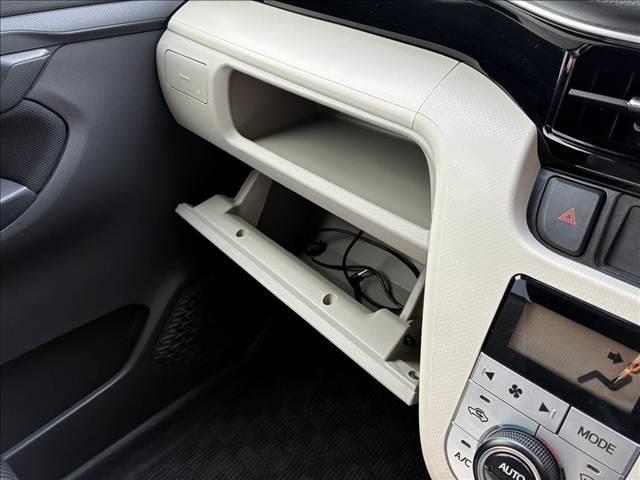 ムーヴ ＸリミテッドＩＩ　ＳＡＩＩＩ　ナビ・Ｂｌｕｅｔｏｏｔｈ付　バックカメラ　スマートキー　衝突被害軽減ブレーキ　ＥＴＣ　ＥＣＳ　アイドリングストップ　シートヒーター　ドライブレコーダー（27枚目）