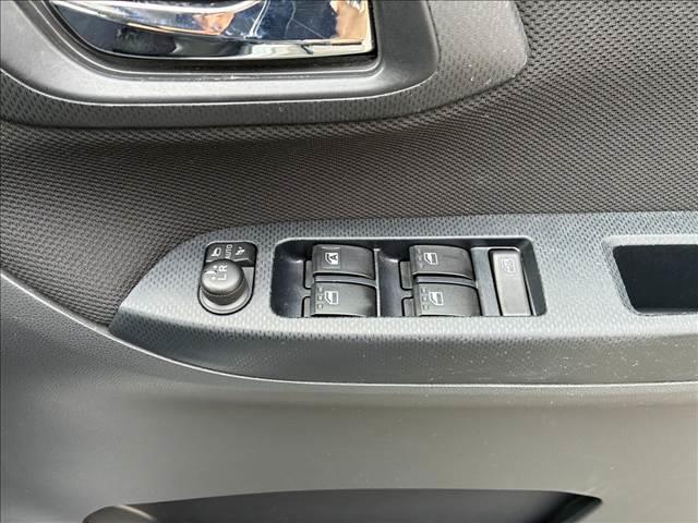 ムーヴ ＸリミテッドＩＩ　ＳＡＩＩＩ　ナビ・Ｂｌｕｅｔｏｏｔｈ付　バックカメラ　スマートキー　衝突被害軽減ブレーキ　ＥＴＣ　ＥＣＳ　アイドリングストップ　シートヒーター　ドライブレコーダー（42枚目）