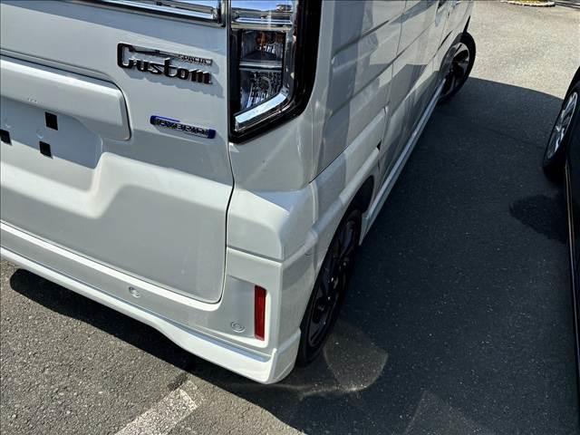 スペーシアカスタム ハイブリッドＸＳ　両側電動スライドドア　衝突被害軽減ブレーキ　スマートキー　クリアランスソナー　アイドリングストップ　ＥＣＳ　シートヒーター　ヘッドアップディスプレイ　サーキュレーター　ＬＥＤヘッドライト（11枚目）