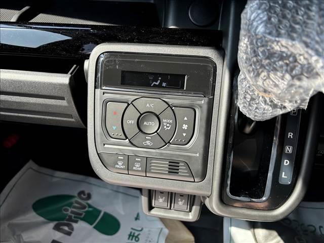 スペーシアカスタム ハイブリッドＸＳ　両側電動スライドドア　衝突被害軽減ブレーキ　スマートキー　クリアランスソナー　アイドリングストップ　ＥＣＳ　シートヒーター　ヘッドアップディスプレイ　サーキュレーター　ＬＥＤヘッドライト（22枚目）