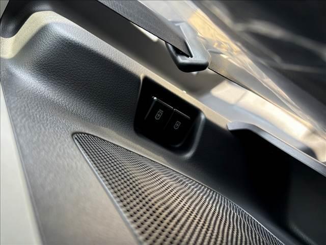 スペーシアカスタム ハイブリッドＸＳ　両側電動スライドドア　衝突被害軽減ブレーキ　スマートキー　クリアランスソナー　アイドリングストップ　ＥＣＳ　シートヒーター　ヘッドアップディスプレイ　サーキュレーター　ＬＥＤヘッドライト（49枚目）