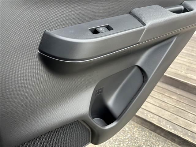 ライズ Z ハイブリッドZ 純正ディスプレイオーディオ フルセグTV スマートキー 衝突被害軽減ブレーキ クリアランスソナー シートヒーター ECS ACC LEDヘッドライト(53枚目)