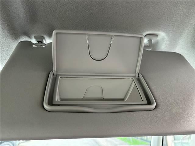 �P�C�J�t�F�O���[�v�̍݌ɂ͂Ȃ�ƂP�T�O�O��ȏ�B�l�C�̎Ԃ��I�[�����[�J�[�L�x�ɑ����Ĉ��S���đI�ׂ܂��I