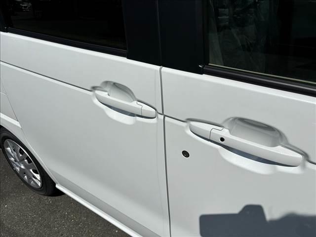 Ｎ－ＢＯＸ ベースグレード　Ｈｏｎｄａ　ＳＥＮＳＩＮＧ　両側スライド片側電動ドア　スマートキー　シートヒーター　ＡＣＣ　ＥＣＳ　ＬＥＤヘッドライト（9枚目）