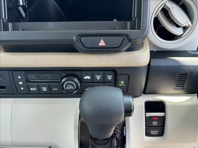 Ｎ－ＢＯＸ ベースグレード　Ｈｏｎｄａ　ＳＥＮＳＩＮＧ　両側スライド片側電動ドア　スマートキー　シートヒーター　ＡＣＣ　ＥＣＳ　ＬＥＤヘッドライト（22枚目）