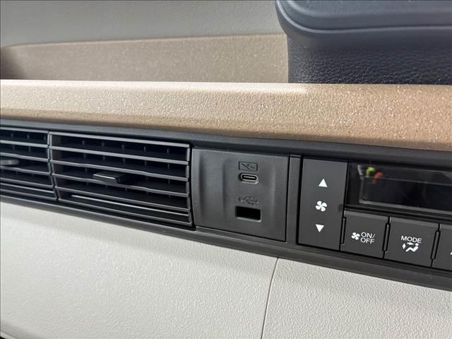 Ｎ－ＢＯＸ ベースグレード　Ｈｏｎｄａ　ＳＥＮＳＩＮＧ　両側スライド片側電動ドア　スマートキー　シートヒーター　ＡＣＣ　ＥＣＳ　ＬＥＤヘッドライト（29枚目）