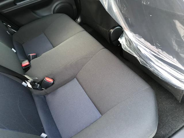 S 登録済未使用車 禁煙車 アイドリングストップ(13枚目)
