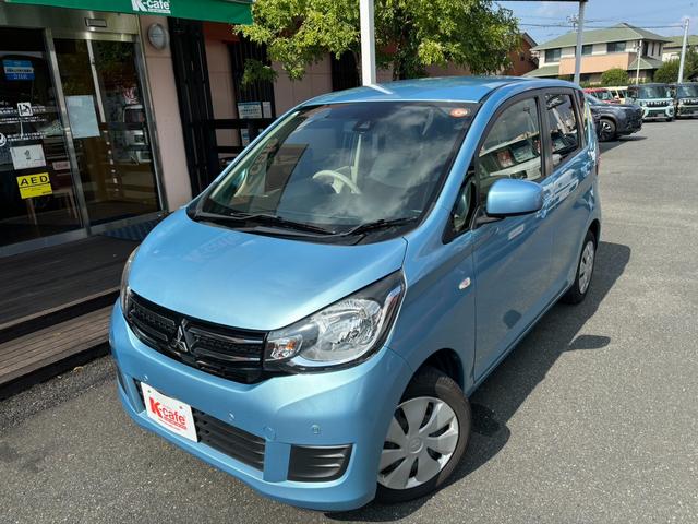 eKワゴン M e-アシスト 衝突被害軽減ブレーキ アイドリングストップ ベンチシート 衝突安全ボディ 寒冷地仕様 シートヒーター 横滑り防止装置 エアコン パワーステアリング パワーウィンドウ ABS 運転席エアバッグ(3枚目)