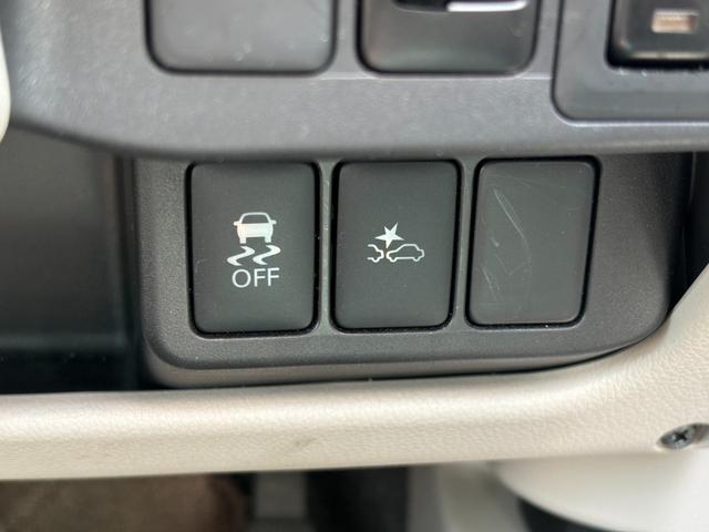 eKワゴン M e-アシスト 衝突被害軽減ブレーキ アイドリングストップ ベンチシート 衝突安全ボディ 寒冷地仕様 シートヒーター 横滑り防止装置 エアコン パワーステアリング パワーウィンドウ ABS 運転席エアバッグ(13枚目)