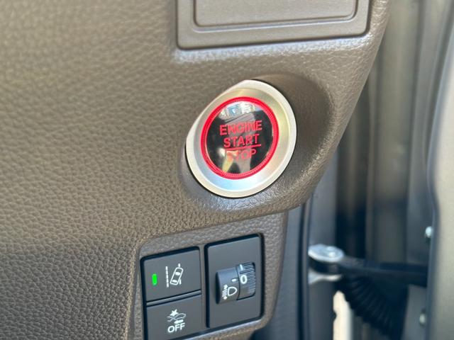 Ｎ－ＢＯＸ Ｇ　Ｈｏｎｄａ　ＳＥＮＳＩＮＧ　両側スライドドア　ＬＥＤヘッドライト（17枚目）