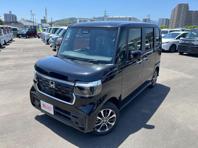 Ｎ－ＢＯＸカスタム ベースグレード　Ｈｏｎｄａ　ＳＥＮＳＩＮＧ　両側スライド片側電動ドア　スマートキー　ＬＥＤヘッドライト（3枚目）