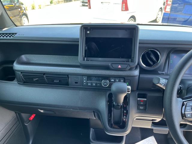 Ｎ－ＢＯＸカスタム ベースグレード　Ｈｏｎｄａ　ＳＥＮＳＩＮＧ　両側スライド片側電動ドア　スマートキー　ＬＥＤヘッドライト（10枚目）