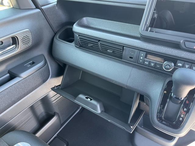 Ｎ－ＢＯＸカスタム ベースグレード　Ｈｏｎｄａ　ＳＥＮＳＩＮＧ　両側スライド片側電動ドア　スマートキー　ＬＥＤヘッドライト（17枚目）
